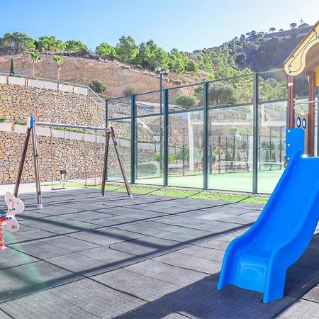 Slyline 40 Lujoso Apartamento De 1 Dormitorio - Muy Soleado Μπένιντορμ Εξωτερικό φωτογραφία