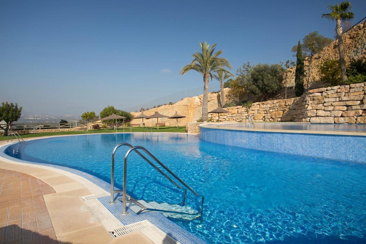 Slyline 40 Lujoso Apartamento De 1 Dormitorio - Muy Soleado Μπένιντορμ Εξωτερικό φωτογραφία